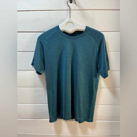 LULULEMON Men’s Green Technical Short Sleeve T-Shirt – Size M - Picture 1 of 9